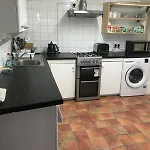 881-2Ndfloor-Fokr
